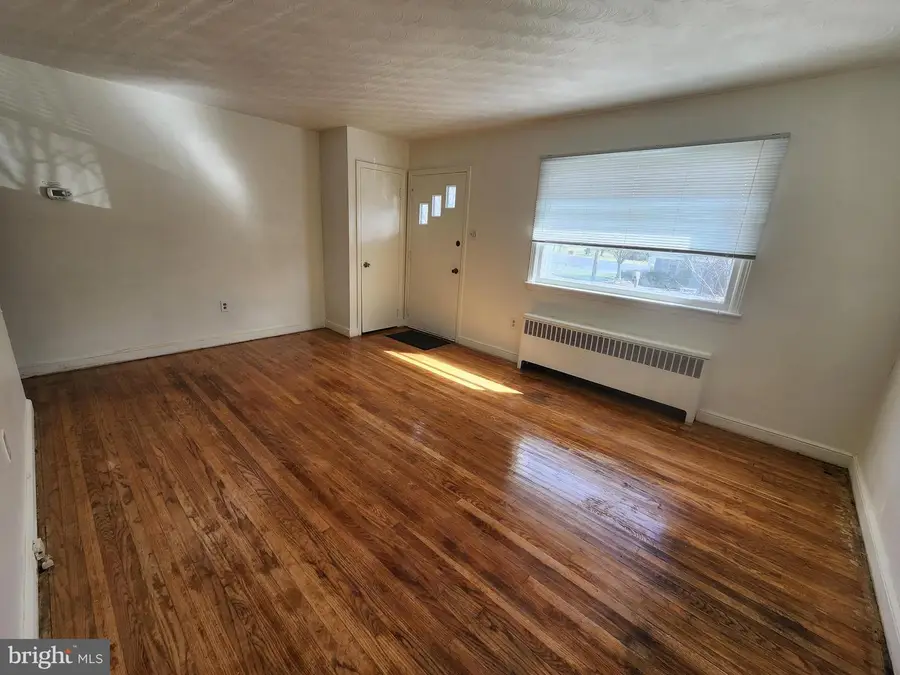 2008 N Sherman St, York, PA 17406 - #2