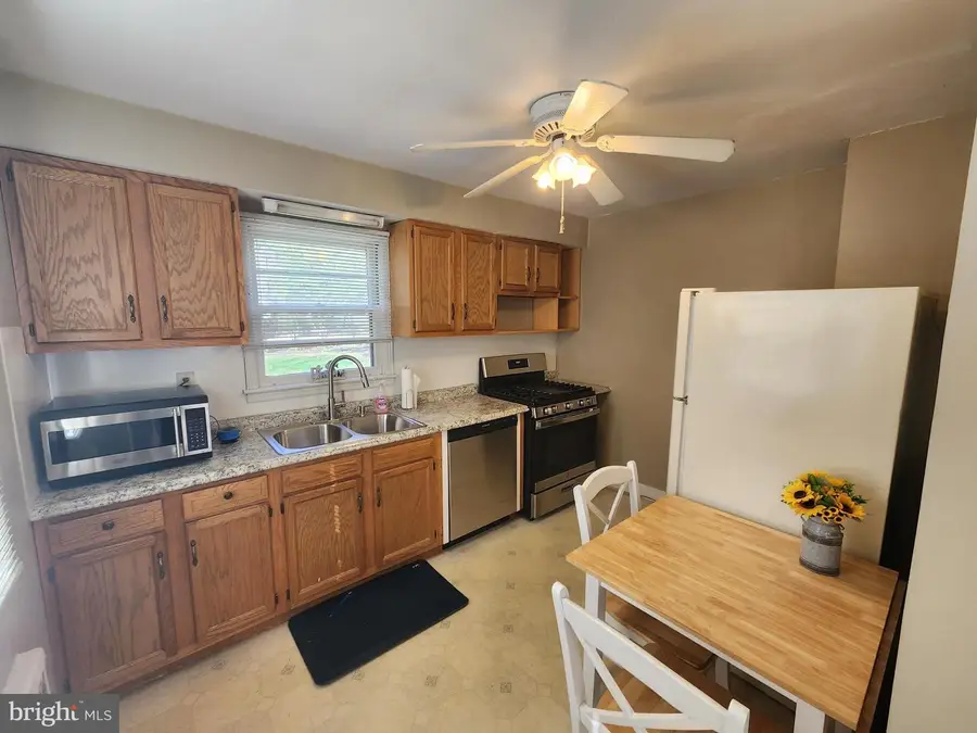 2008 N Sherman St, York, PA 17406 - #3