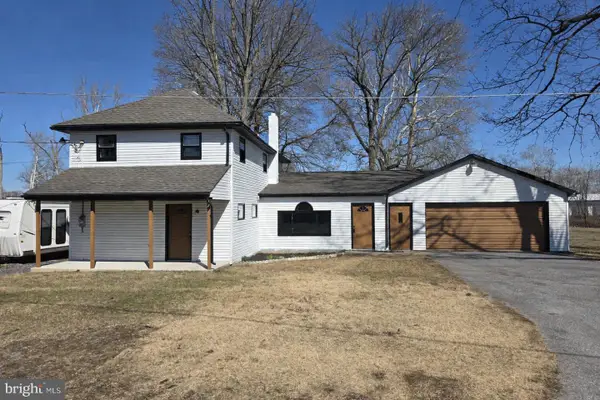 303 York Rd, NEW CUMBERLAND, PA 17070