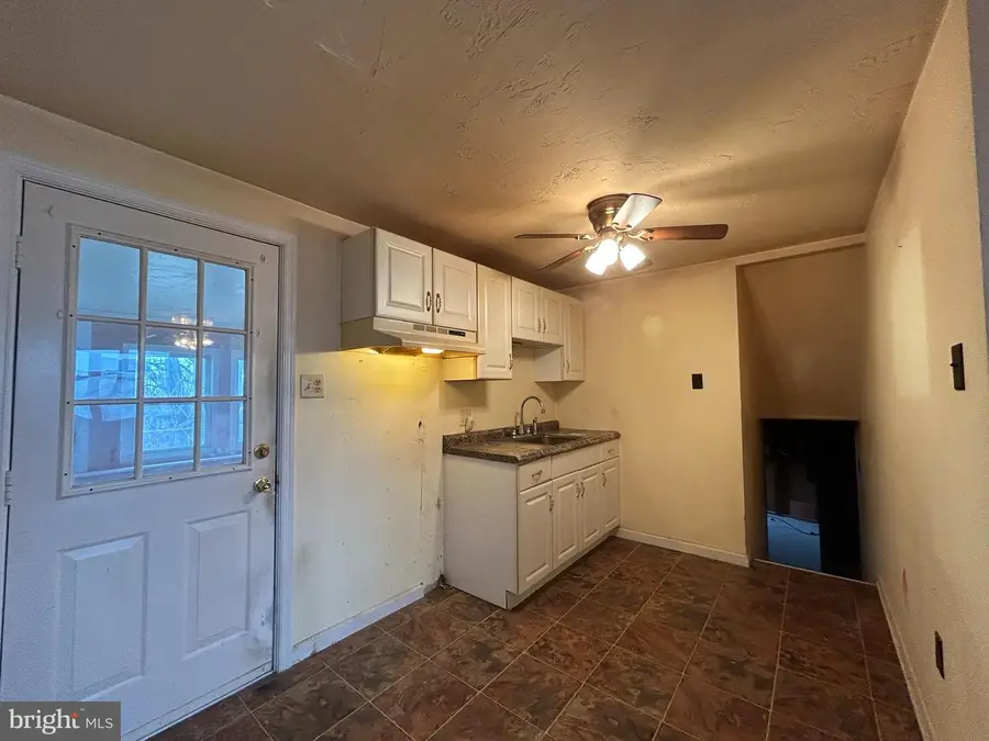 3140 Lark Dr, York, PA 17404 - #3