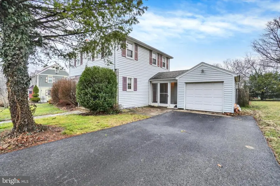 809 Grandview Rd, York, PA 17403 - #2