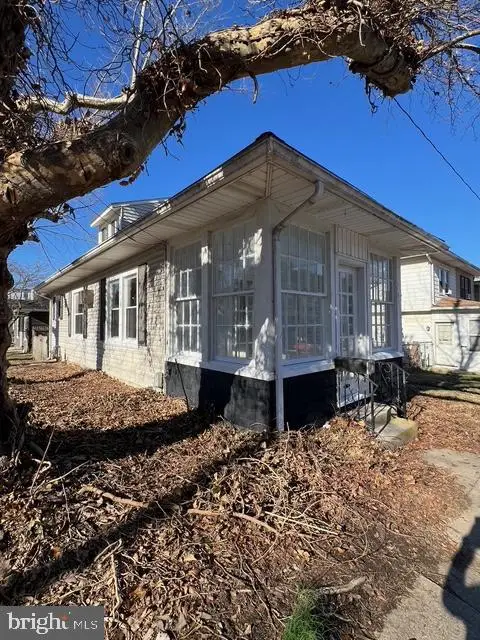 1299 W Princess St, York, PA 17404 - #3