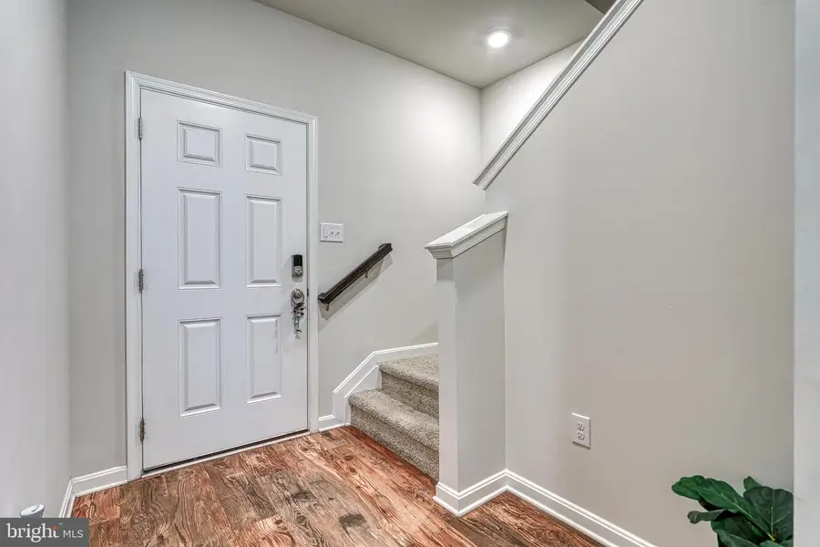 260 Maple Run Dr, York, PA 17404 - #3