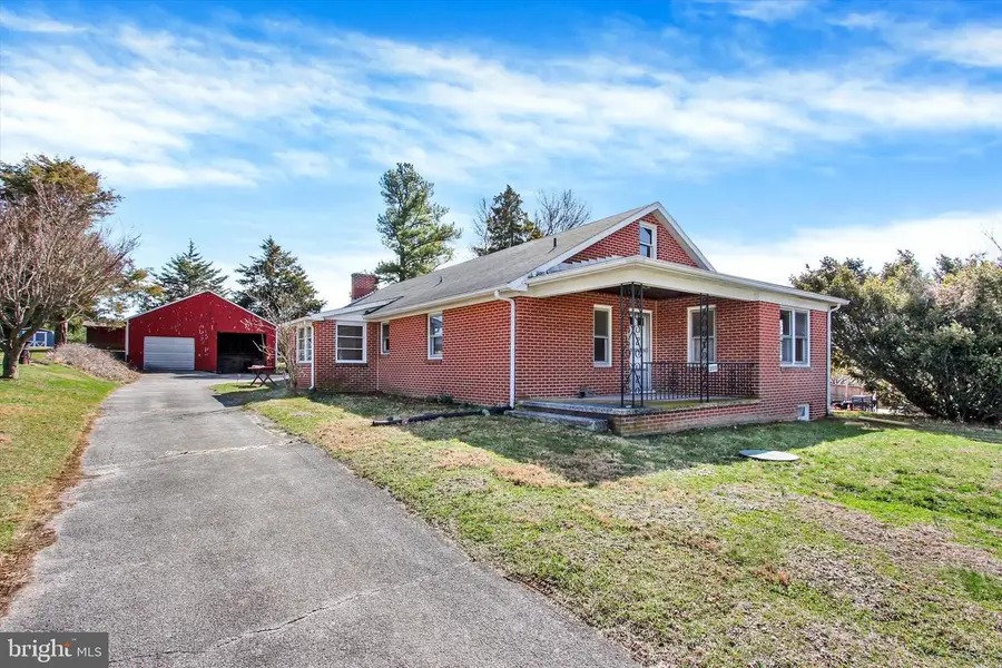 5170 Glen Echo Rd, Glen Rock, PA 17327 - #2