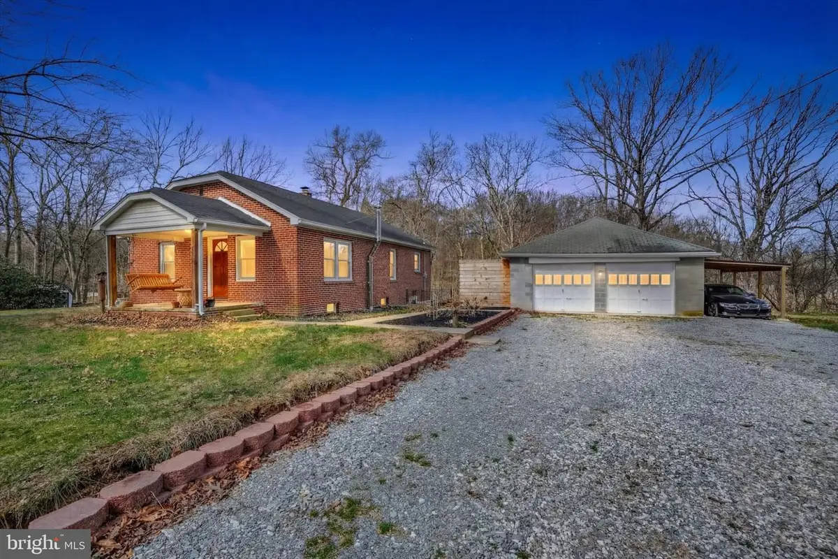 5375 N George Extension St, Manchester, PA 17345 - #1