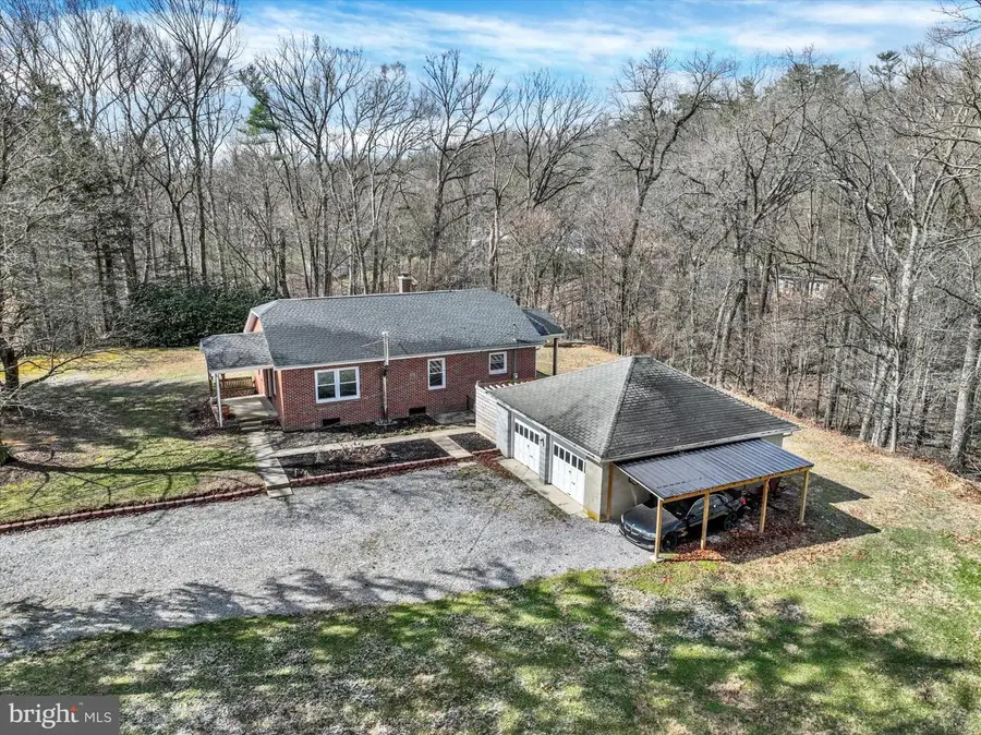 5375 N George Extension St, Manchester, PA 17345 - #2