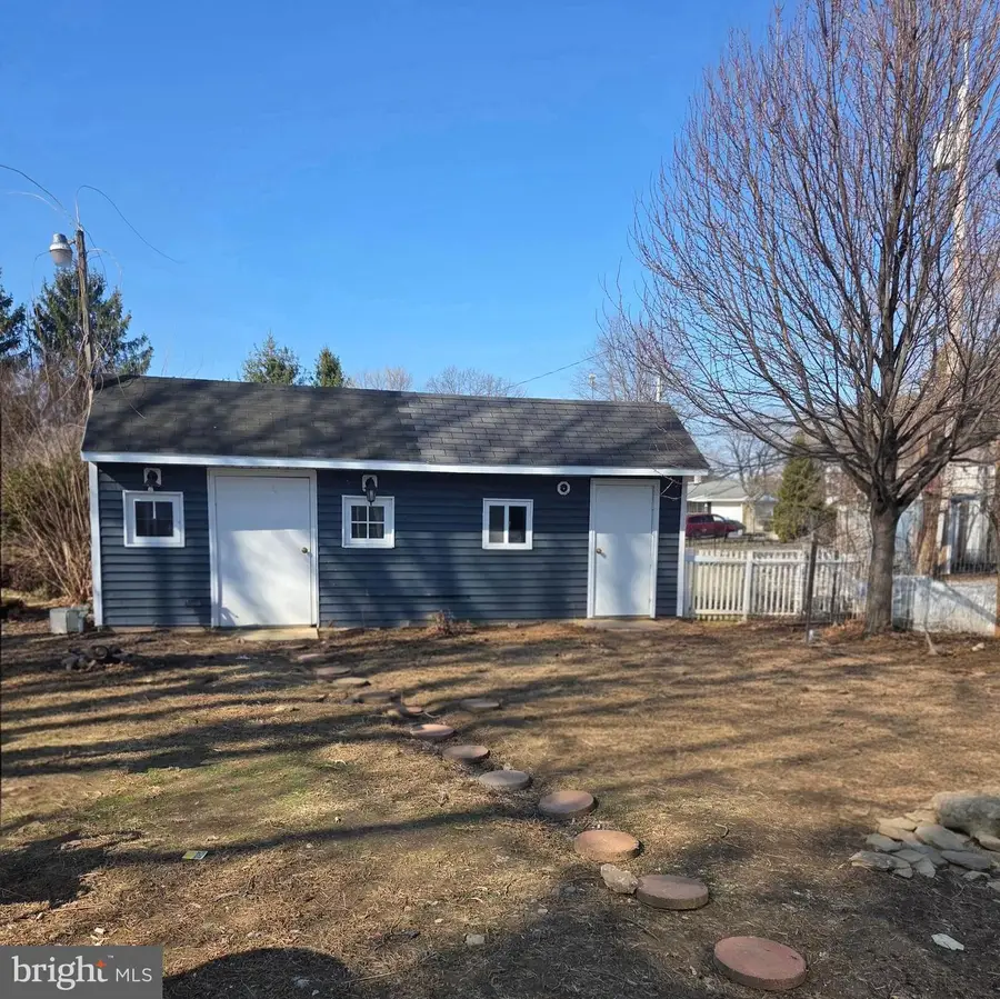 212 Barcroft Rd, York, PA 17406 - #3