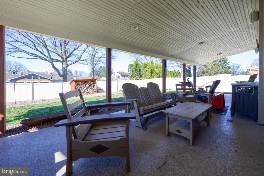 2552 Manor Rd, York, PA 17408 - #3