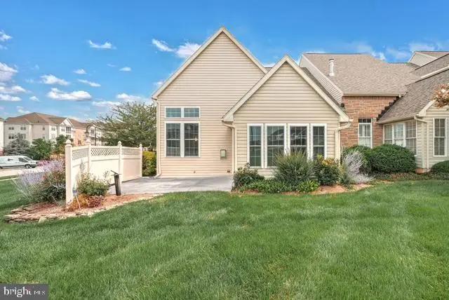 1100 Turnberry Ln, York, PA 17403 - #2