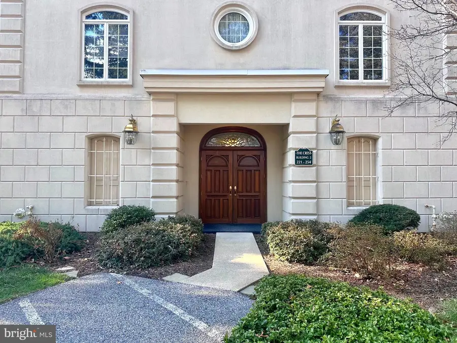 2025 S Queen St #232, York, PA 17403 - #2