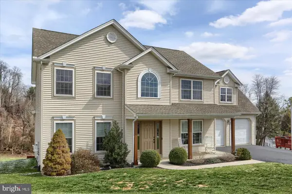 406 Hidden Valley Rd, NEW CUMBERLAND, PA 17070