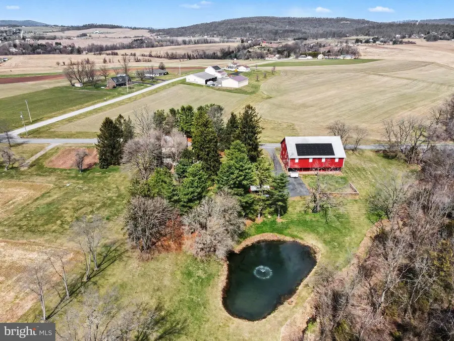 950 W Spring Valley Rd, Wellsville, PA 17365 - #2