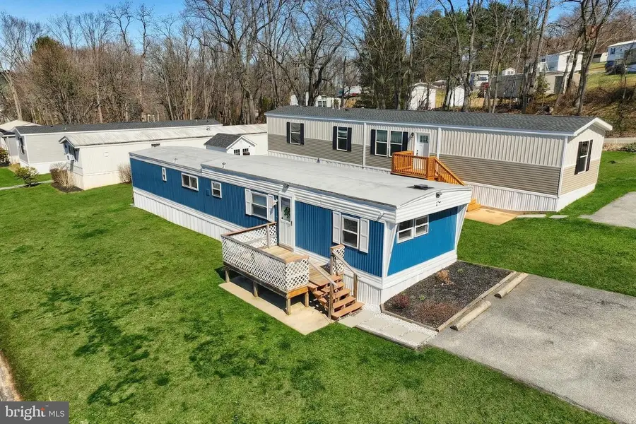 4 Mill St, York, PA 17406 - #3