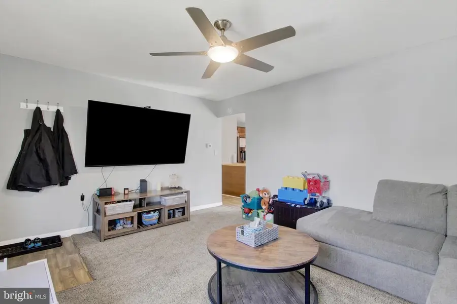 29 Meadowview Dr, Hanover, PA 17331 - #3