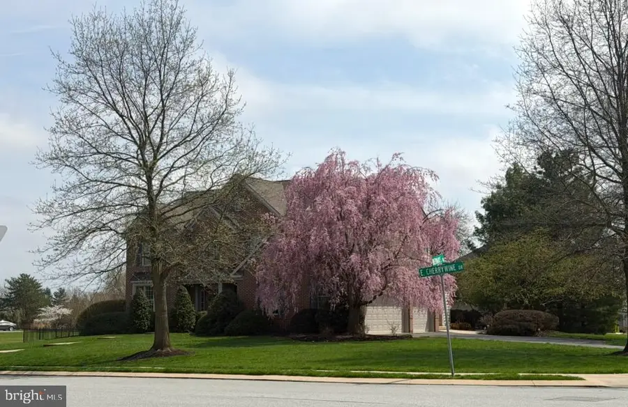 2119 Bernays Dr, York, PA 17404 - #2