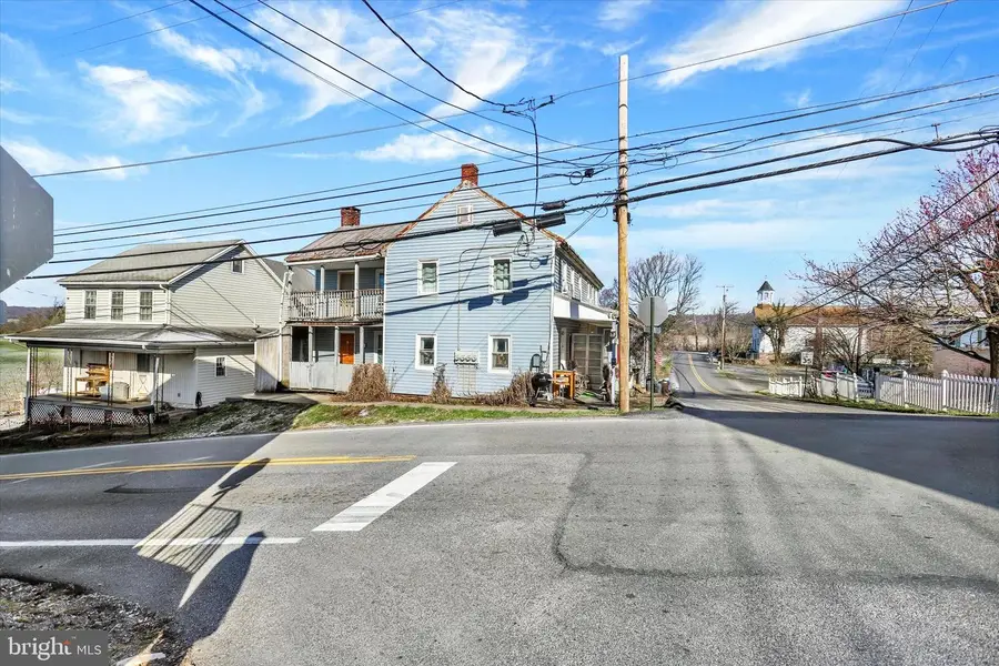 395 Red Mill Rd, Etters, PA 17319 - #2