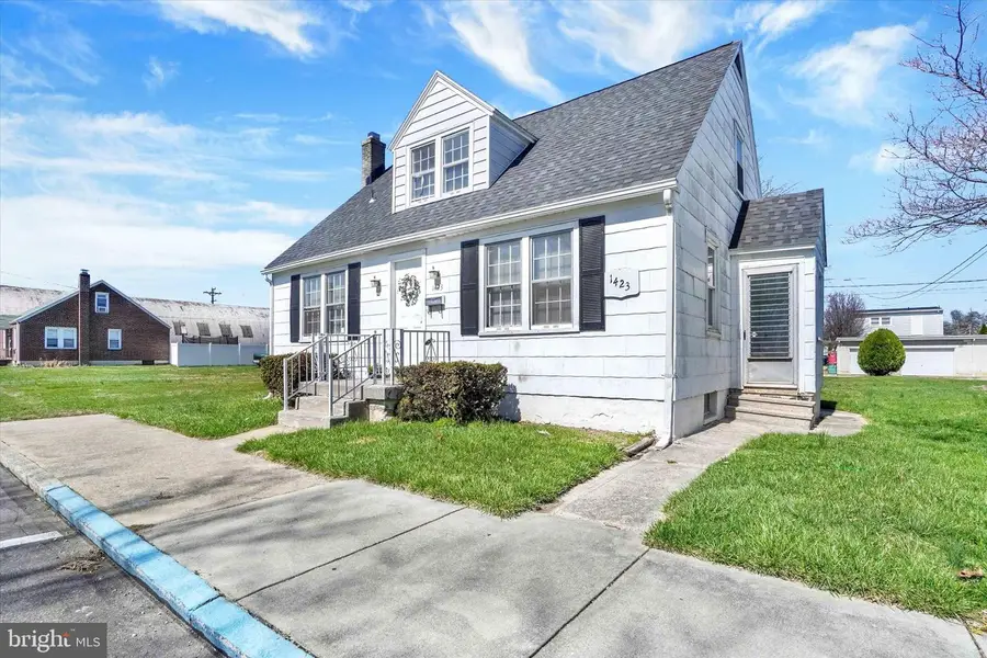 1423 Filbert St, York, PA 17404 - #2