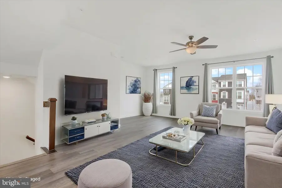 76 Coop Ln, Hanover, PA 17331 - #3