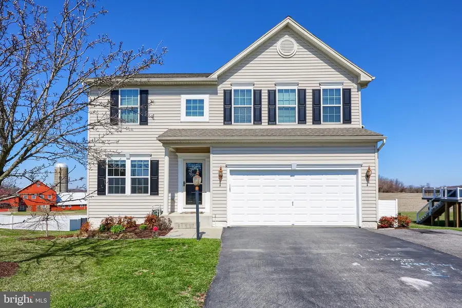 8418 Diamond Run Ct, Seven Valleys, PA 17360 - #2