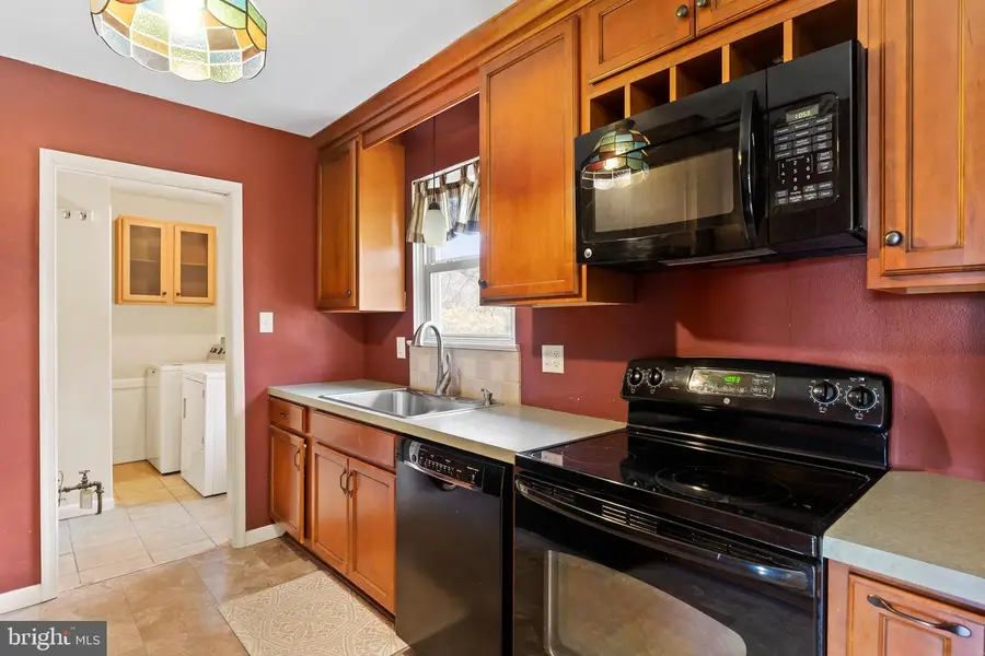 116 Pleasantview Ter, New Cumberland, PA 17070 - #2