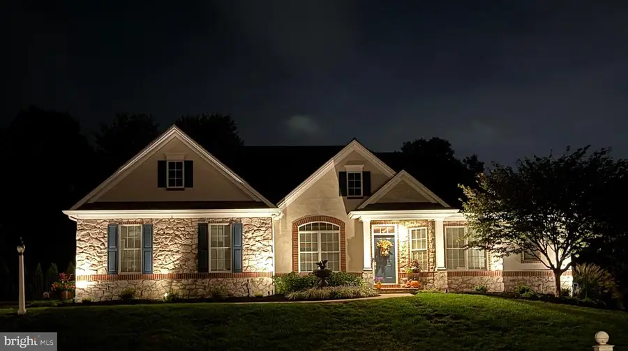 2773 Meadow Cross Way, York, PA 17402 - #2