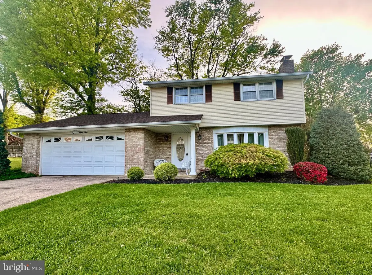 1884 Ebony Dr, York, PA 17402 - #1