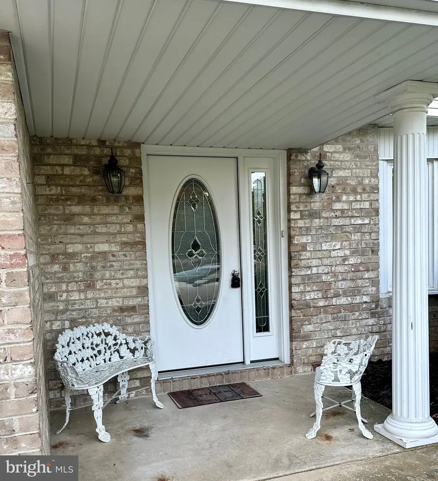 1884 Ebony Dr, York, PA 17402 - #3