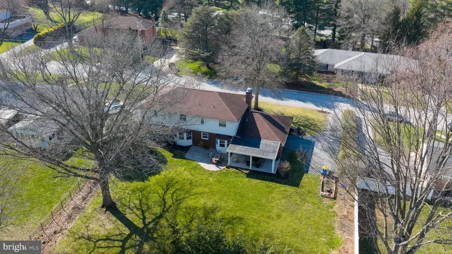 2245 Sutton Rd, York, PA 17403 - #3