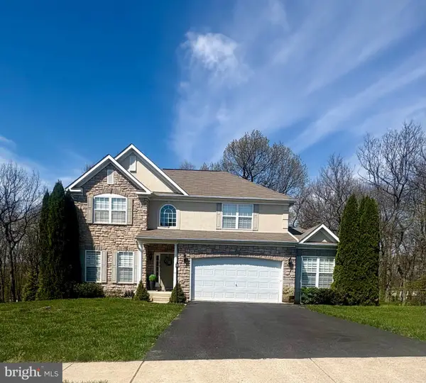 1015 Nugent Way, YORK, PA 17402