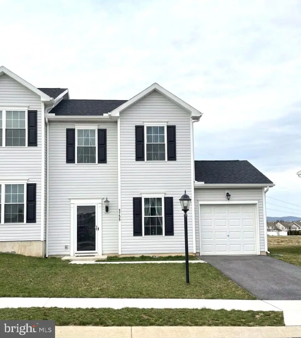 3755 Castle Dr, Dover, PA 17315 - #1