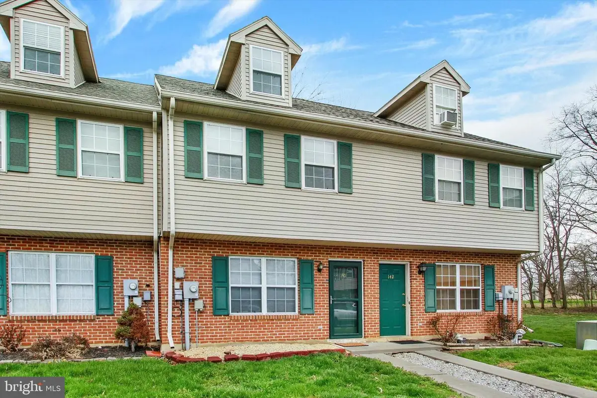 140 Orchard Ln #33, Hanover, PA 17331 - #1