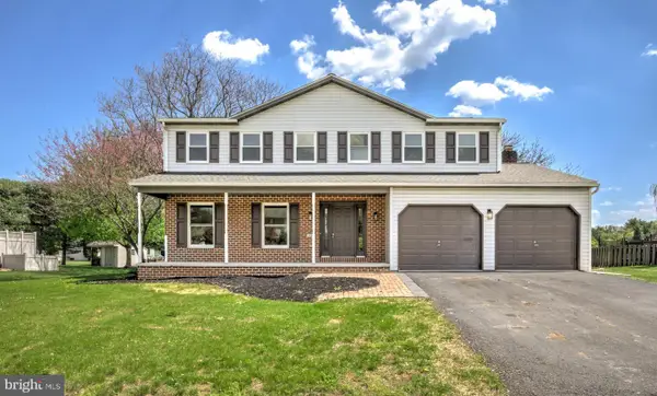 404 Clemens Dr, DILLSBURG, PA 17019