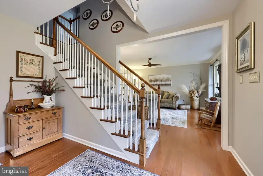 432 Bellaire Dr, York, PA 17402 - #3