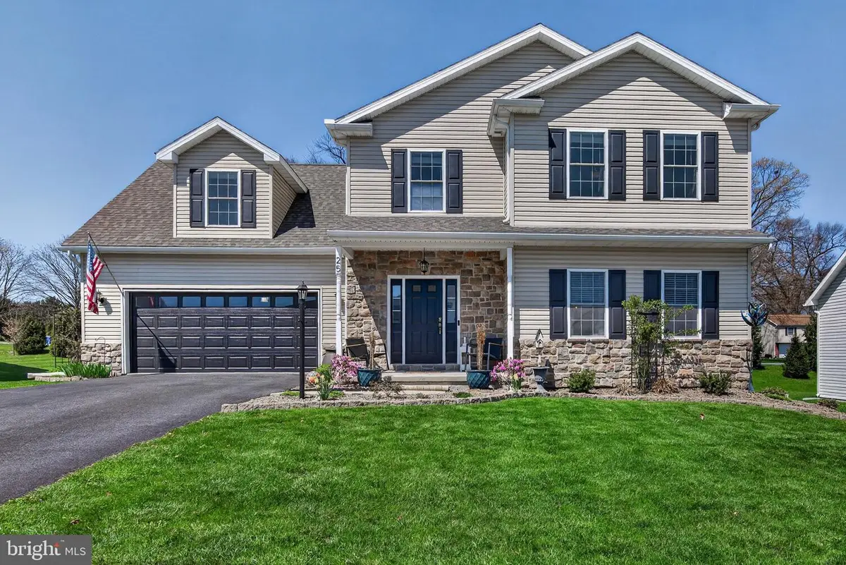 25 Thoroughbred Dr, York Haven, PA 17370 - #1