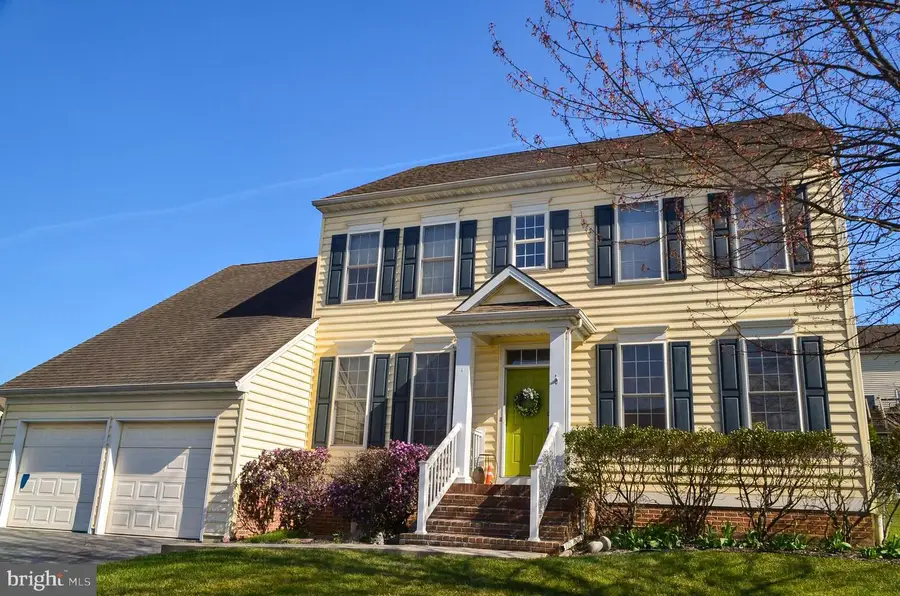 815 Edgeworth Ct, Red Lion, PA 17356 - #2