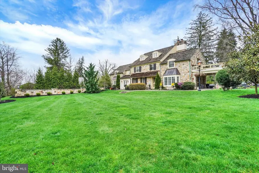 1029 Smallbrook Ln, York, PA 17403 - #2