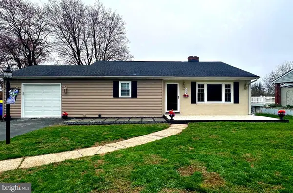 1312 Whiteford Rd, YORK, PA 17402