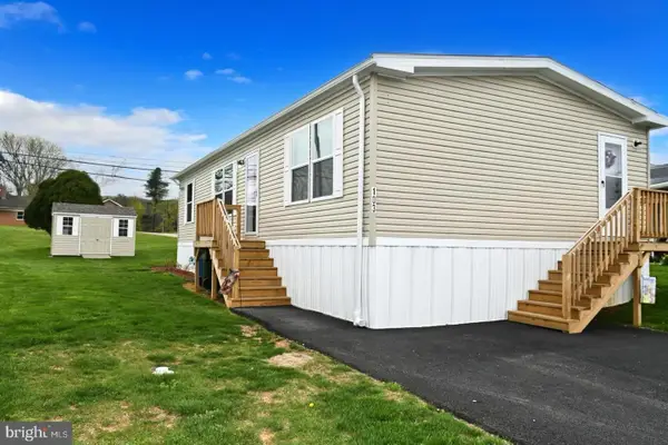 103 Carbridge Rd E, STEWARTSTOWN, PA 17363