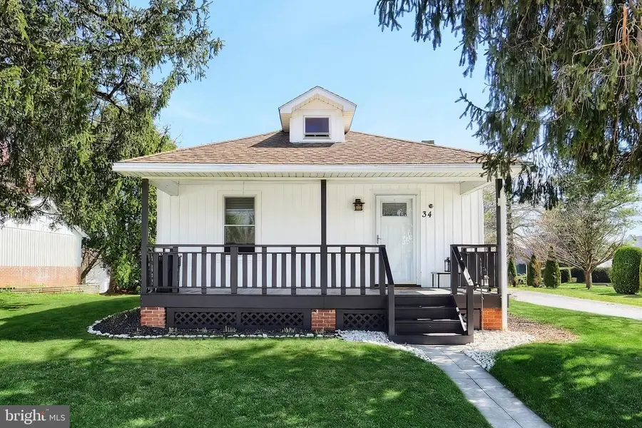 34 Mill St, Stewartstown, PA 17363 - #3