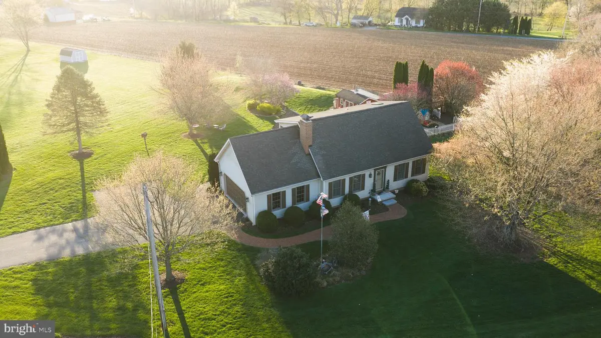 13729 Cross Roads Ave, Felton, PA 17322 - #1