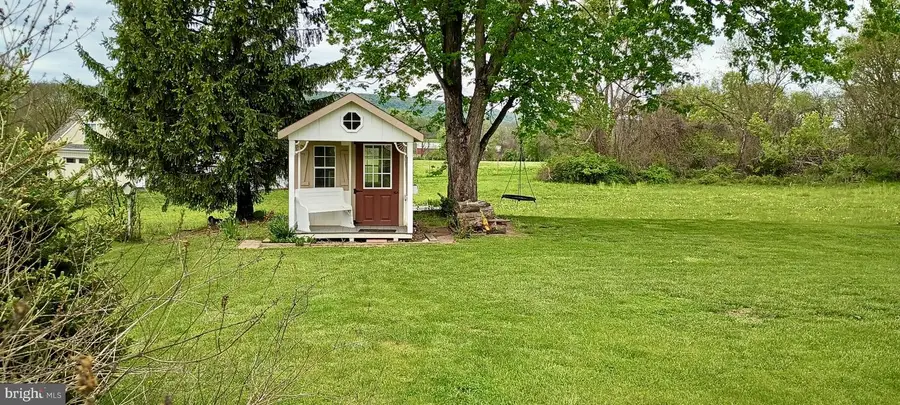 4497 Cedarwood Dr, York, PA 17402 - #2