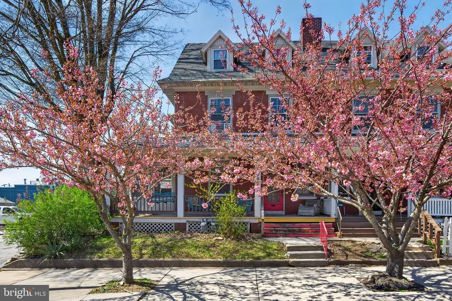 927 Linden Ave, York, PA 17404 - #2