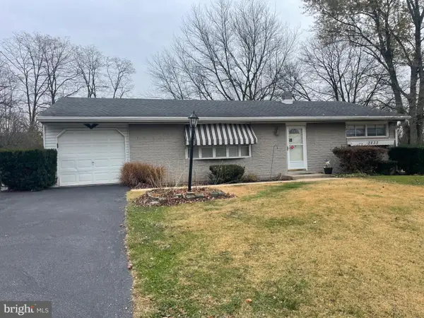 2833 Anita Dr, DOVER, PA 17315