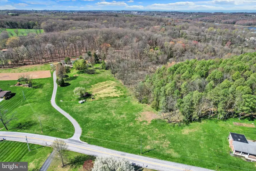 Dubs Church Rd, Hanover, PA 17331 - #2