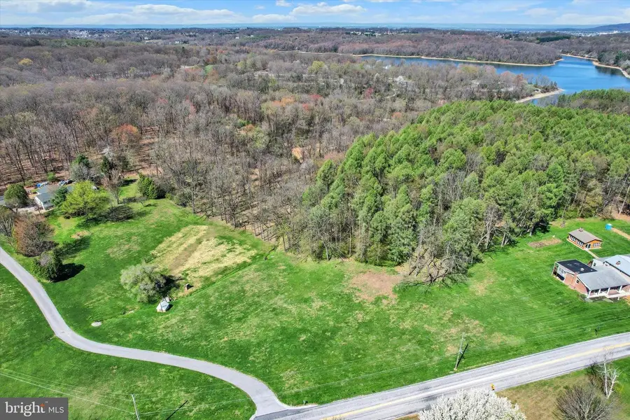 Dubs Church Rd, Hanover, PA 17331 - #3