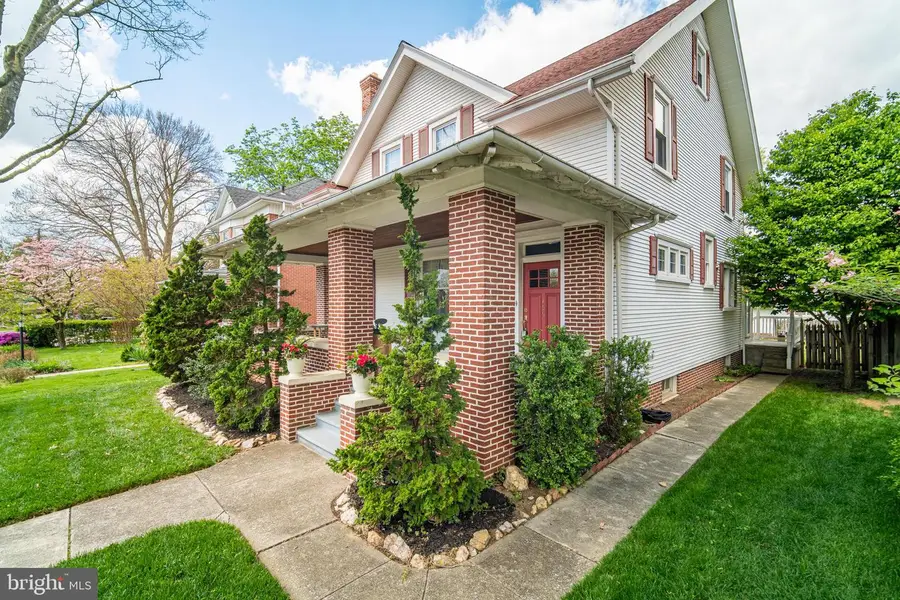 155 E Springettsbury Ave, York, PA 17403 - #3