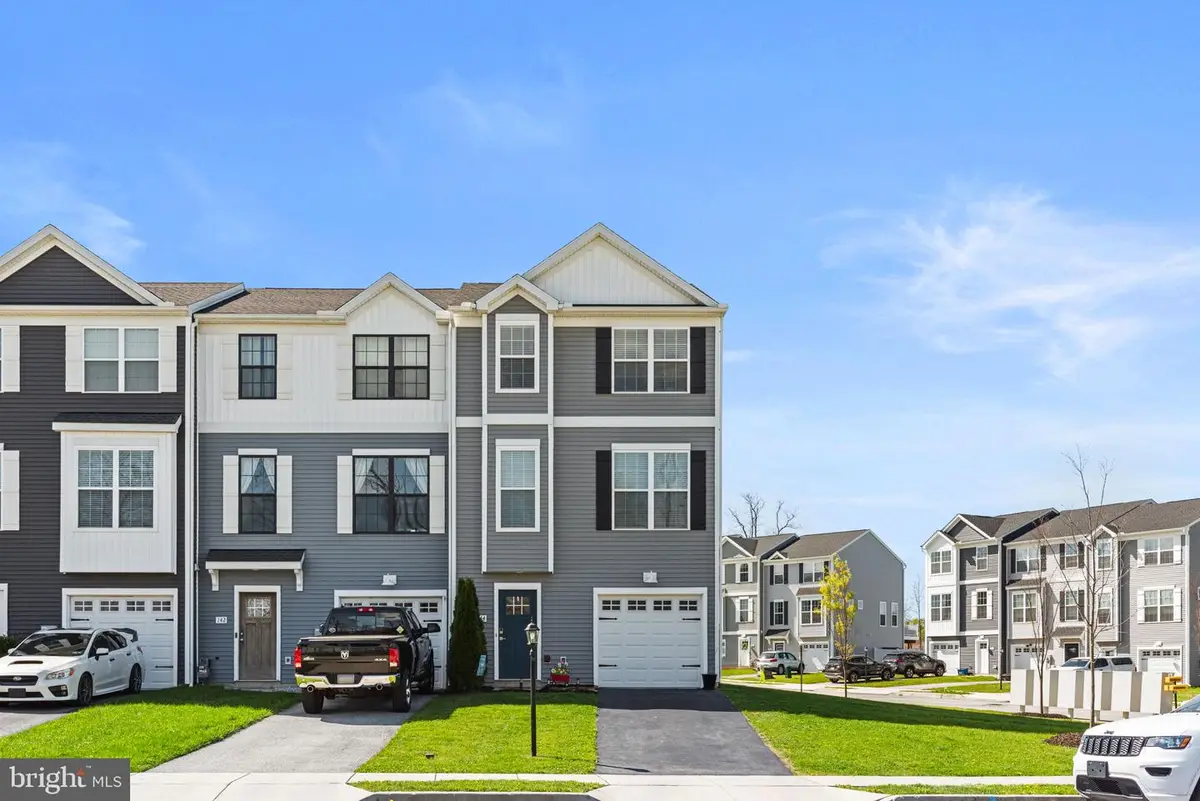 144 Overlook Dr, Hanover, PA 17331 - #1