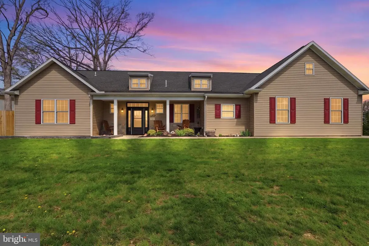 695 Midway Rd, York Haven, PA 17370 - #1