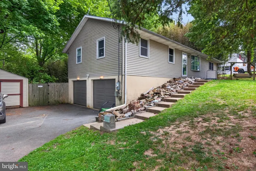 207 Forge Hill Rd, Wrightsville, PA 17368 - #3