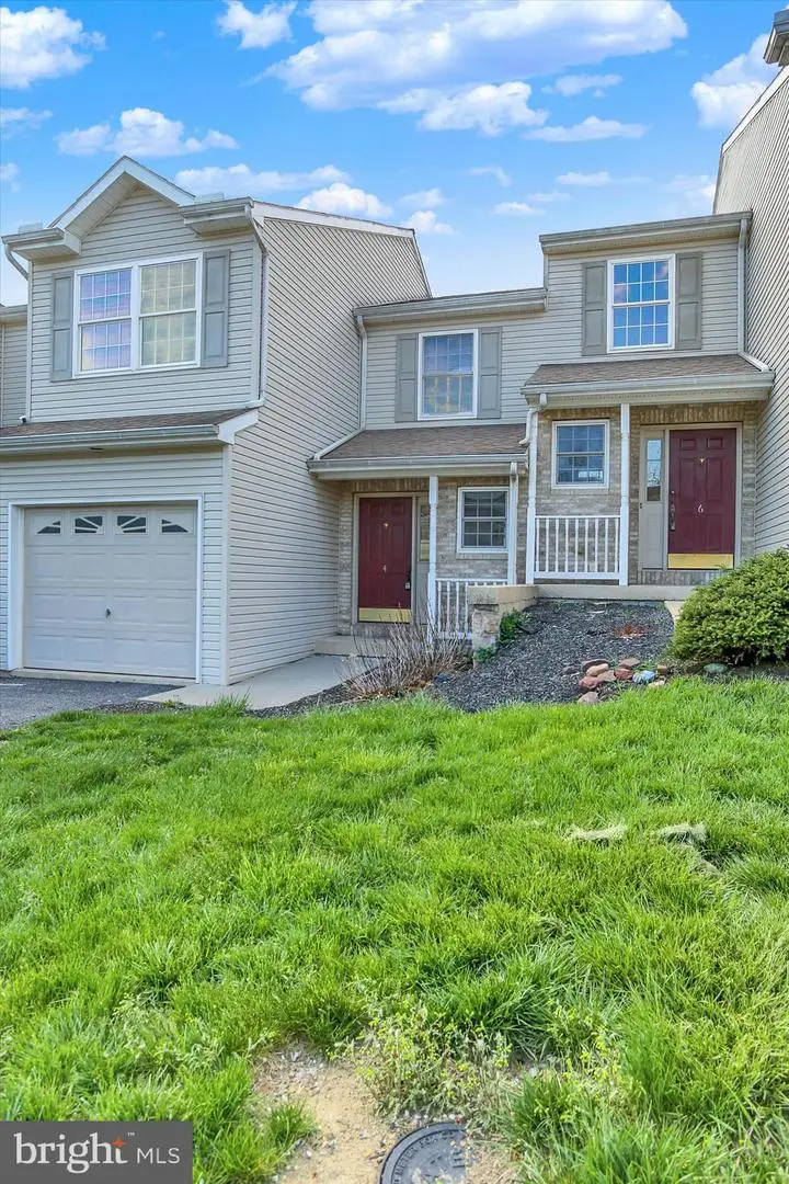 4 Fargreen Ct #1b, Etters, PA 17319 - #2